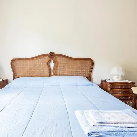 With A Spectacular View, 10 Km Away From Canelli Tatil Evi